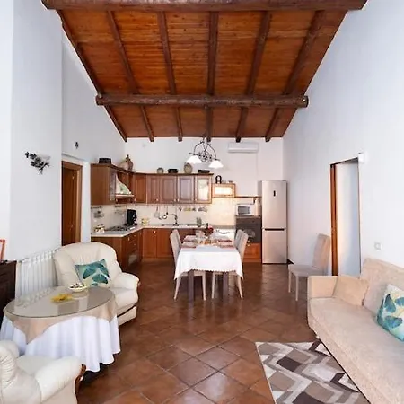 Holiday home Jelu With Pool In Castiglione De Sicilia