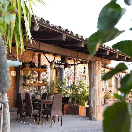 Jelu With Pool In Castiglione De Sicilia